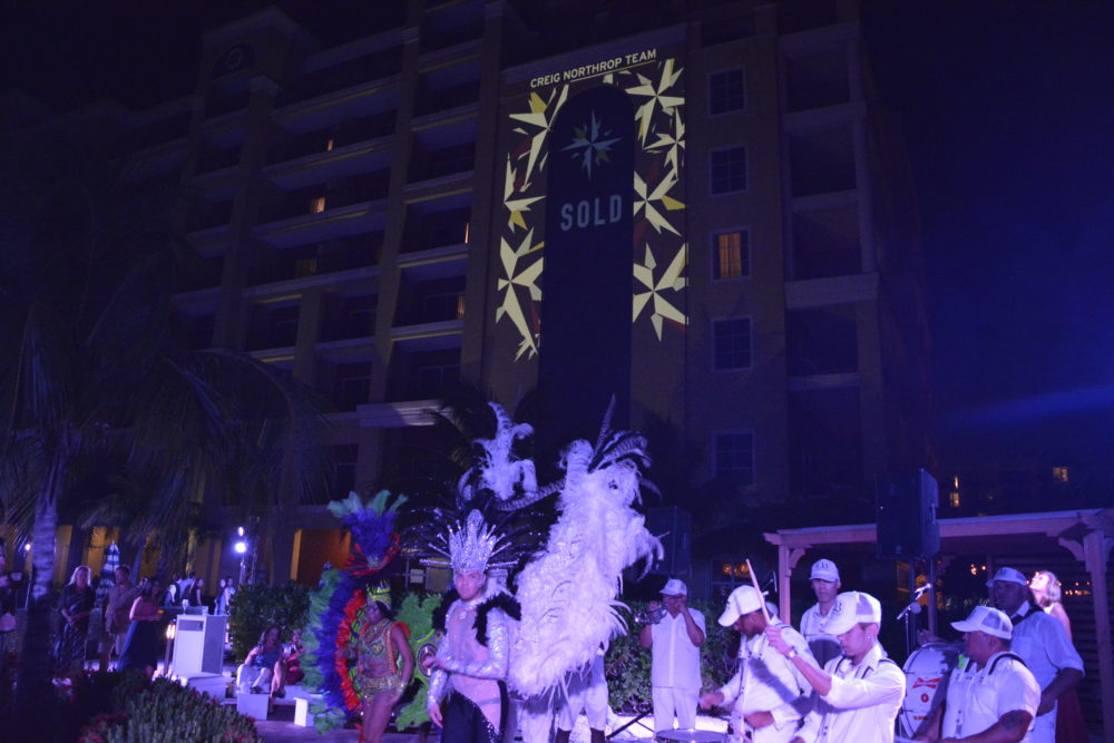 Video Mapping Aruba Projection